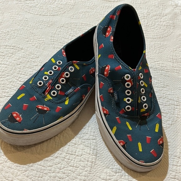 Van’s Men’s Size 11. BBQ grill old skool. Nearly new - Picture 1 of 10